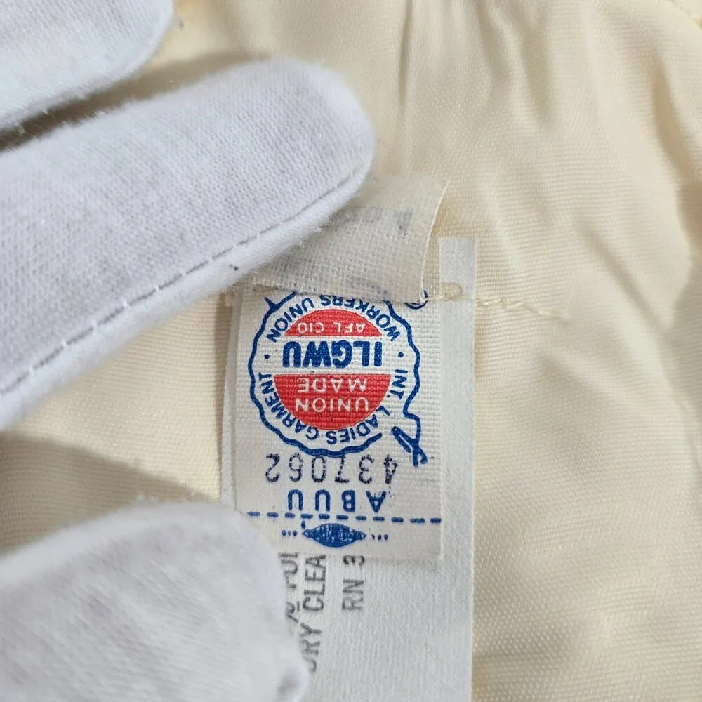 Vintage ILGWU UNION MADE Fairy Modern Edwardian CREAM Wedding Gown Dress Size 4. - Picture 12 of 17